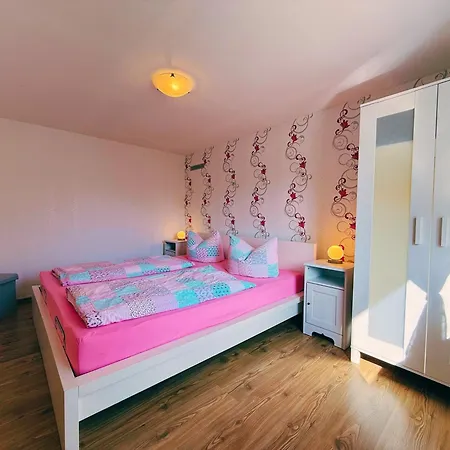 3 & 4 Wald & * Zirchow